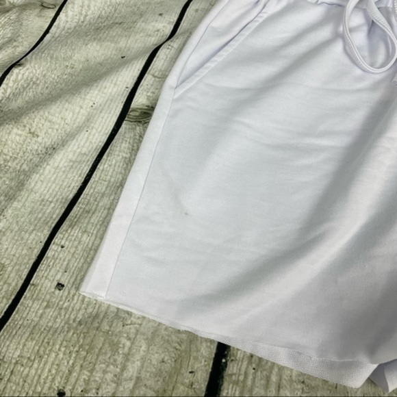SUVIMUGA White Pocket Drawstring Shorts Medium - Picture 10 of 11